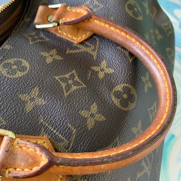 Louis Vuitton Brown Satchel with Iconic Monogram - Picture 11 of 14